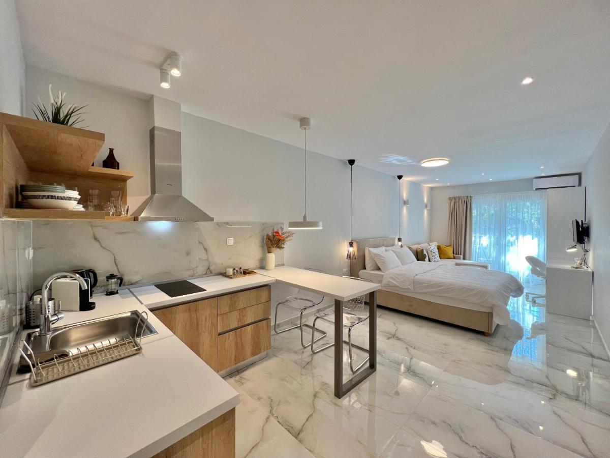 Kono Studios & Suites Салоники Экстерьер фото
